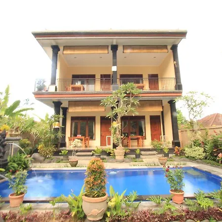 KT. Kuaya Home Stay Ubud  Bagian luar foto