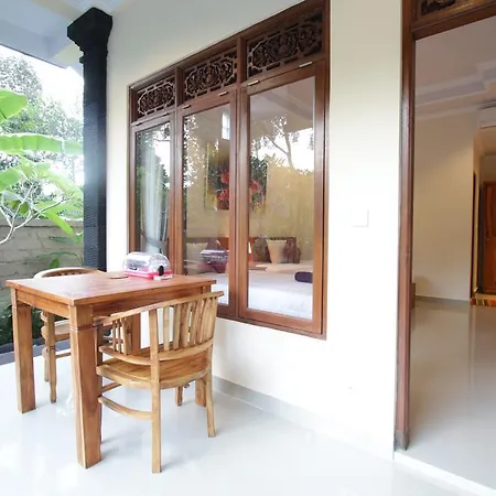 KT. Kuaya Home Stay Ubud  Bagian luar foto